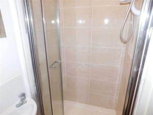 Spencer Inn Apartments Harrow Esterno foto